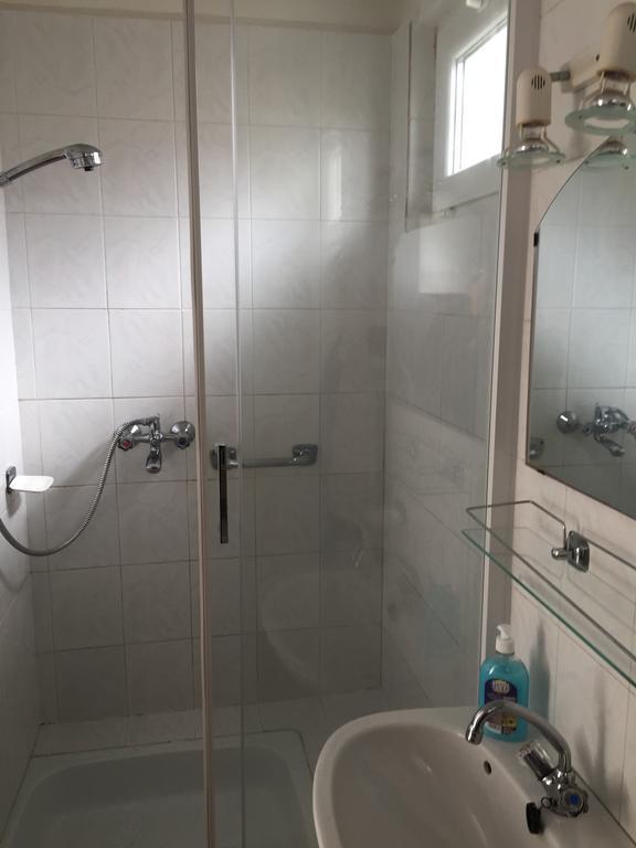 Siraly Apartman Balatonfůzfő 객실 사진